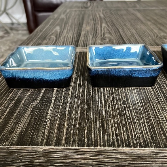 NWT set of 4 ceramic Bakers/Tray/Dish - Picture 4 of 4